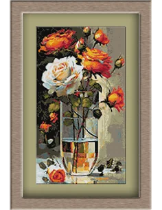 3293. Roses in a glass vase